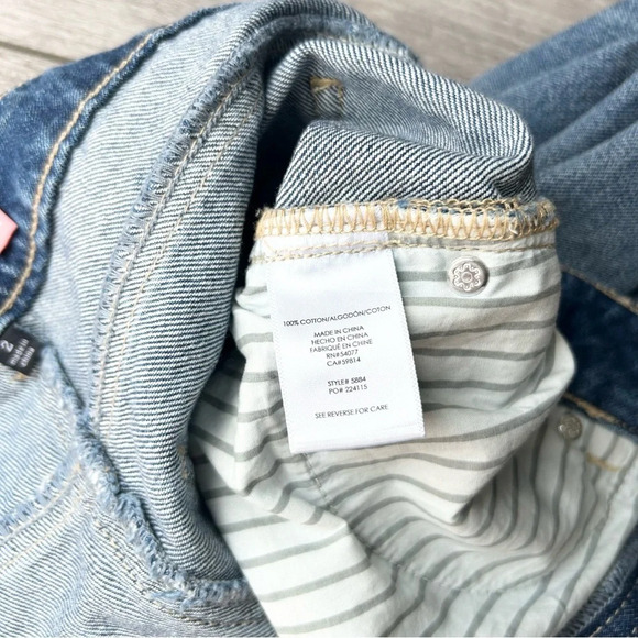 Cabi The Maverick Boyfriend Jeans in Super Destructed Wash Blue - Picture 13 of 16